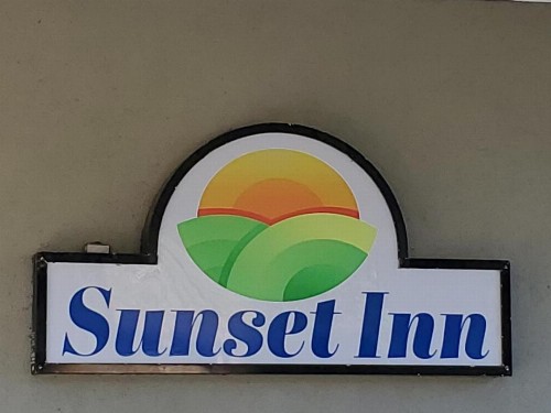 Sunset Inn Daytona Beach - image 15