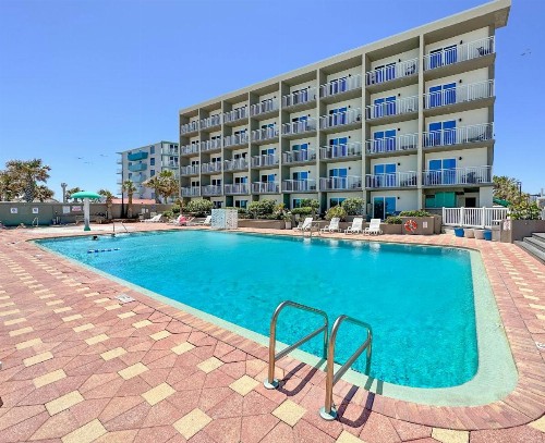Boardwalk Inn and Suites - image 2