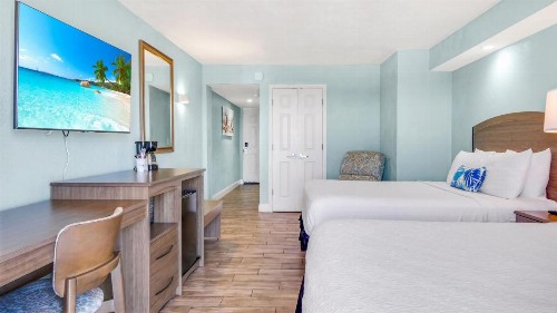 Boardwalk Inn and Suites - image 32