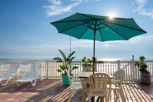 Boardwalk Inn and Suites - image 37