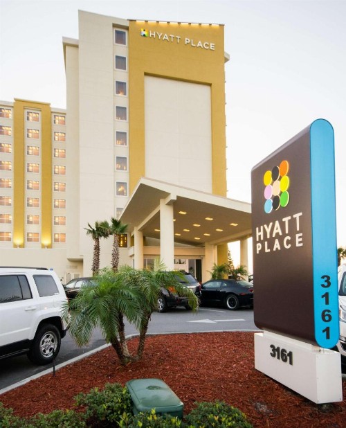 Hyatt Place Daytona Beach-Oceanfront - image 2