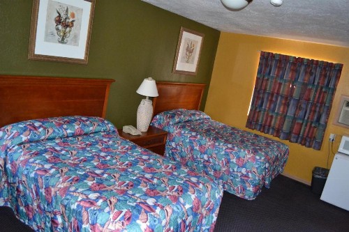 Atlantic Economy Inn - image 8