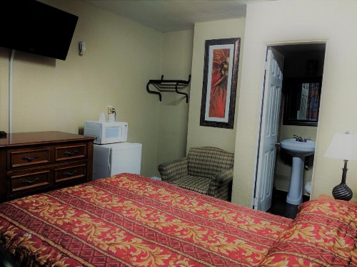 San Marina Motel Daytona - image 9