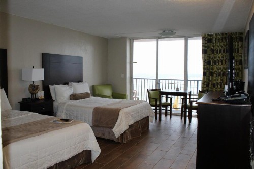 Cove Motel Oceanfront - image 37