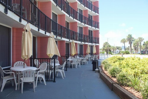 Cove Motel Oceanfront - image 43
