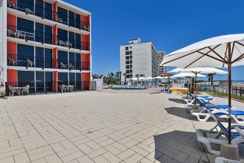 Cove Motel Oceanfront - image 50
