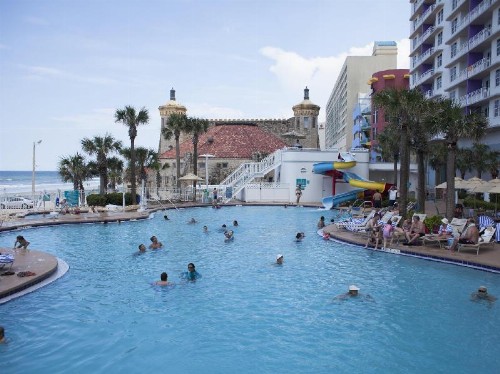 Wyndham Ocean Walk Resort - image 6