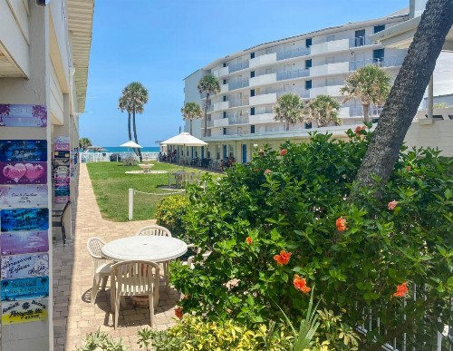 Ocean Court - image 7