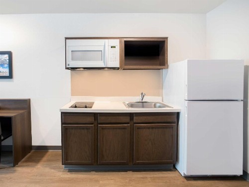 WoodSpring Suites Daytona Beach Int'l Speedway - image 18
