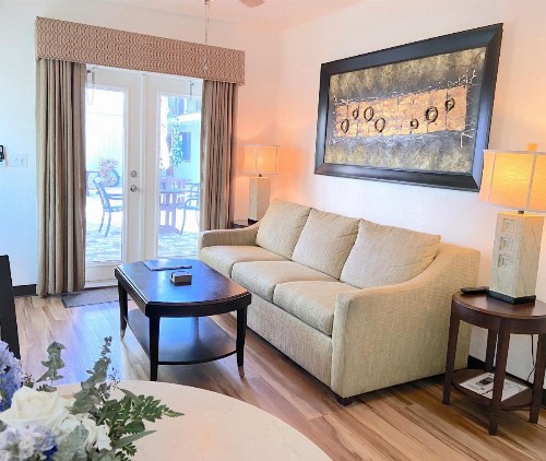 Micks Beach Hideaway - image 4