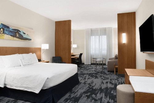 Fairfield Inn & Suites by Marriott Daytona Beach Speedway/Airport - image 5
