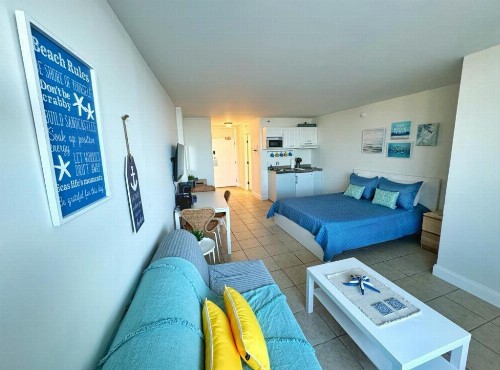 Daytona Beach Club Studios! - image 29