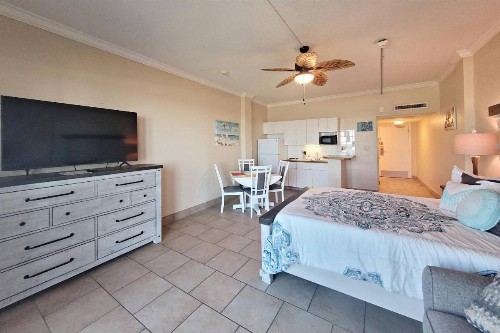 Beach Condo Unit #103 - image 10