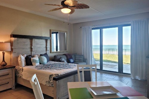 Beach Condo Unit #103 - image 9