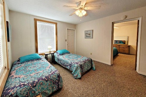 108 Seaway Bungalow - image 20