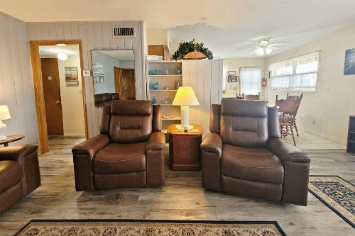 108 Seaway Bungalow - image 35