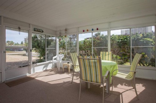 108 Seaway Bungalow - image 8