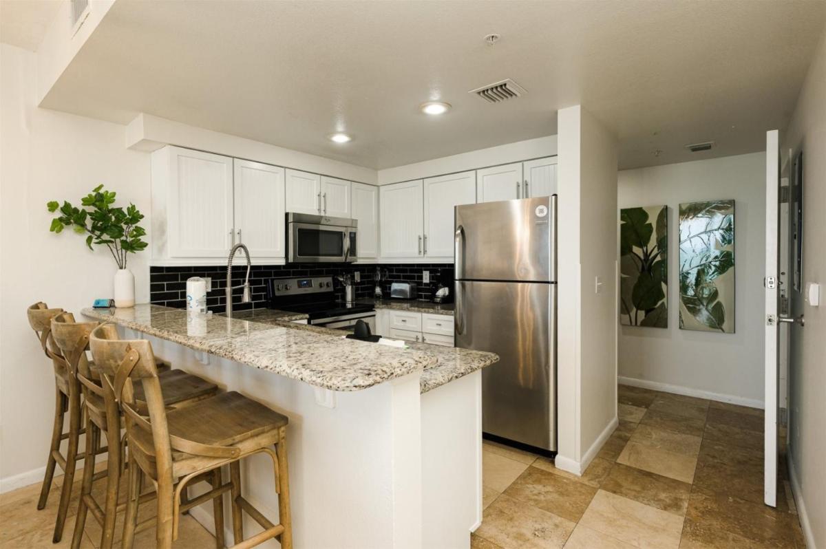Unit 1604 - image 2
