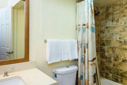 Pirates Cove Condo Unit #122 - image 8