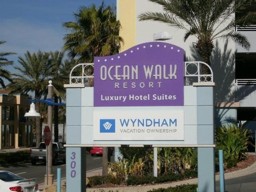 Ocean Walk 1107 - 1 BR Oceanfront - image 7