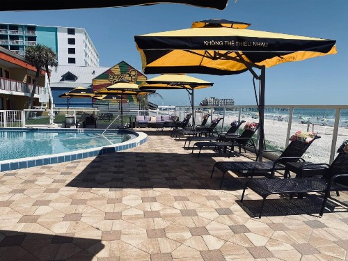Sandals Inn - image 21