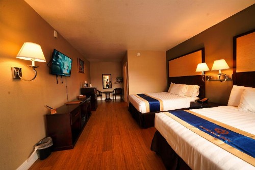 Sandals Inn - image 26