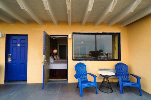 Sandals Inn - image 35