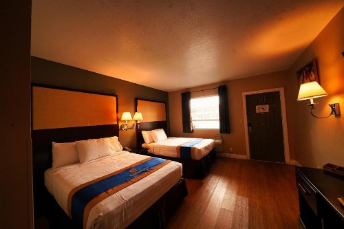 Sandals Inn - image 41