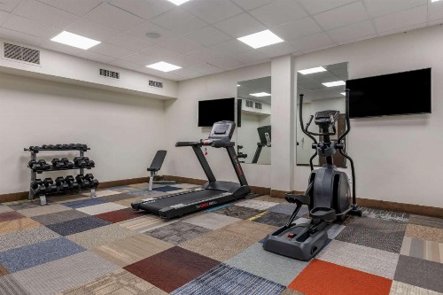 Comfort Suites Daytona Beach - Speedway - image 22