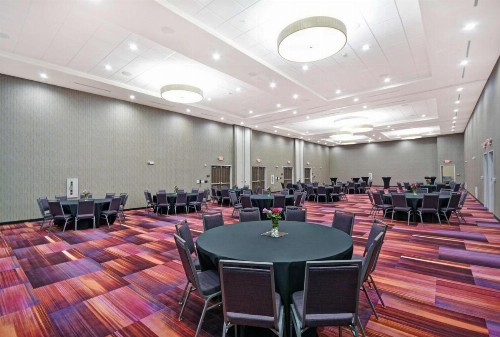 Home2 Suites By Hilton Dallas Desoto - image 2