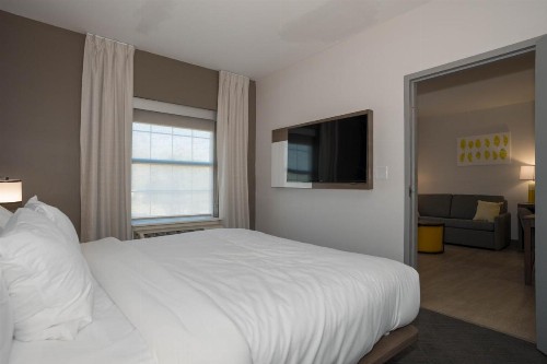 Baymont by Wyndham Decatur - image 15