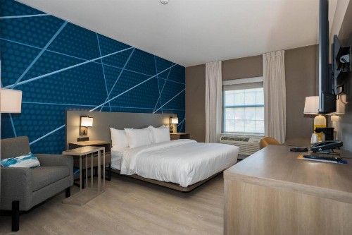 Baymont by Wyndham Decatur - image 49