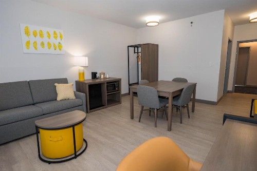 Baymont by Wyndham Decatur - image 5
