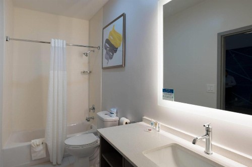 Baymont by Wyndham Decatur - image 50