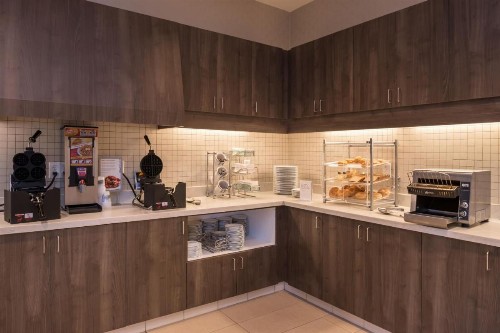 Residence Inn by Marriott Decatur - image 10