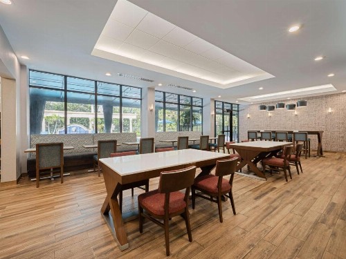 Hampton Inn Deerfield Beach - image 42