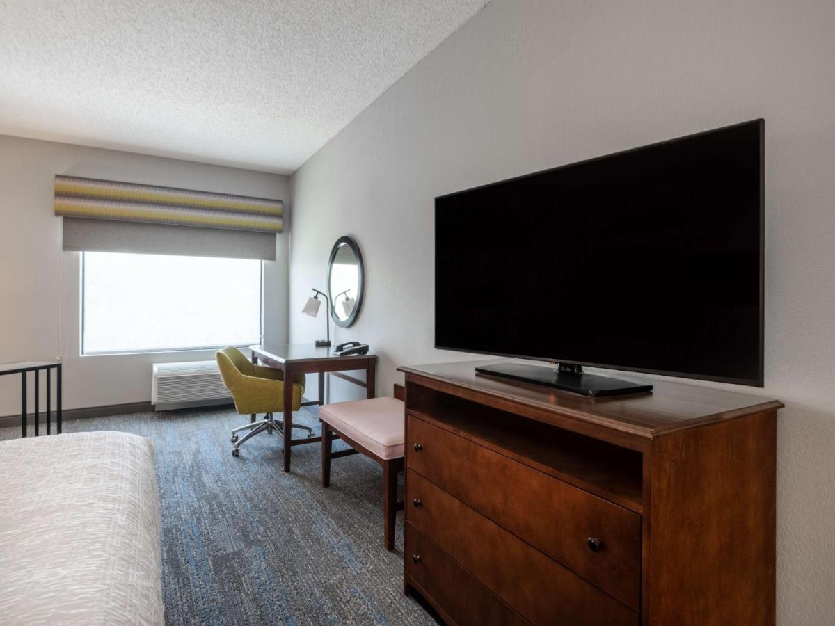 Hampton Inn Deerfield Beach - image 6