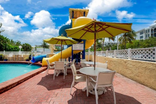Comfort Inn Oceanside Deerfield Beach - image 19