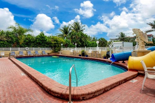 Comfort Inn Oceanside Deerfield Beach - image 20