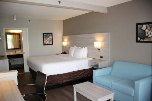 Boca Suites Deerfield Beach - image 17