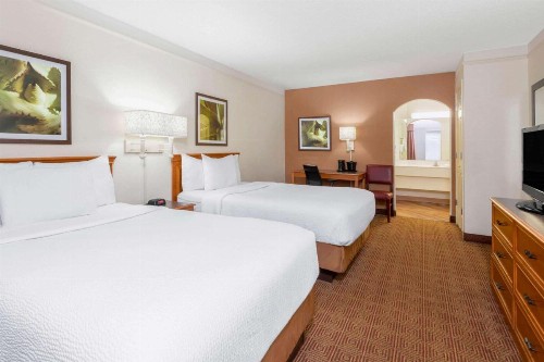 La Quinta Inn by Wyndham Deerfield Beach I-95 at Hillsboro E - image 42