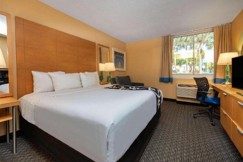 La Quinta I-95 Deerfield Beach - image 37