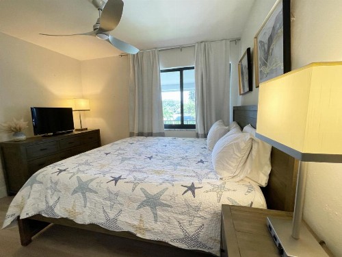 Tropic Isle Beach Resort - image 13