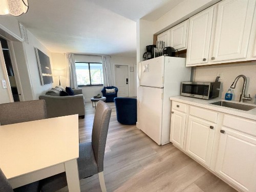 Tropic Isle Beach Resort - image 14
