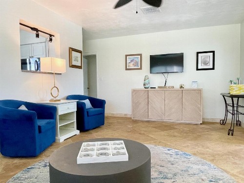 Tropic Isle Beach Resort - image 34
