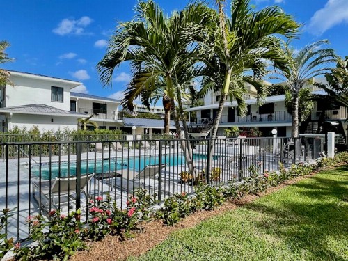 Tropic Isle Beach Resort - image 9
