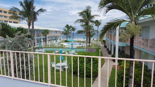 Sunrise Ocean Suites - image 14