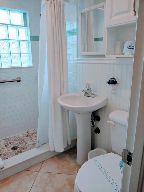 Sunrise Ocean Suites - image 26