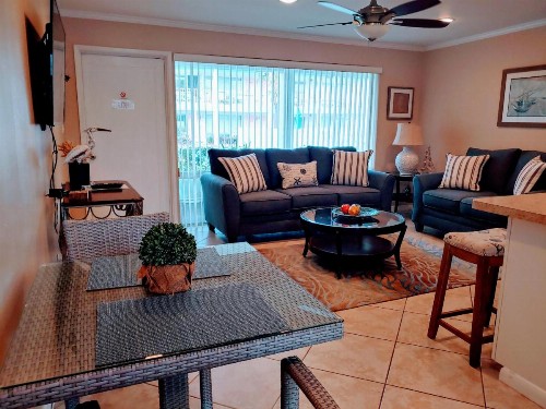 Sunrise Ocean Suites - image 29
