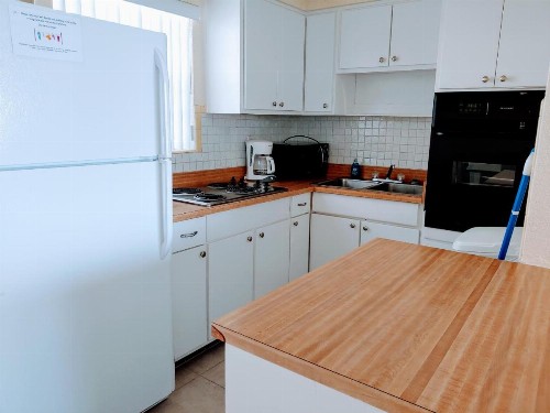 Sunrise Ocean Suites - image 33